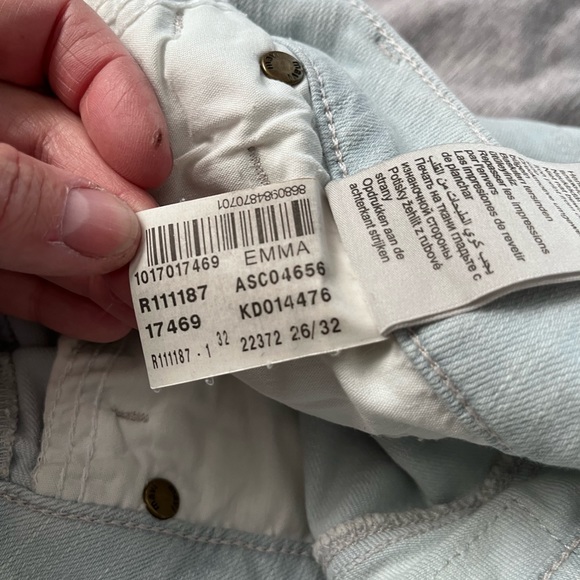 Mavi Emma Boyfriend 26 x 32 - Picture 7 of 9